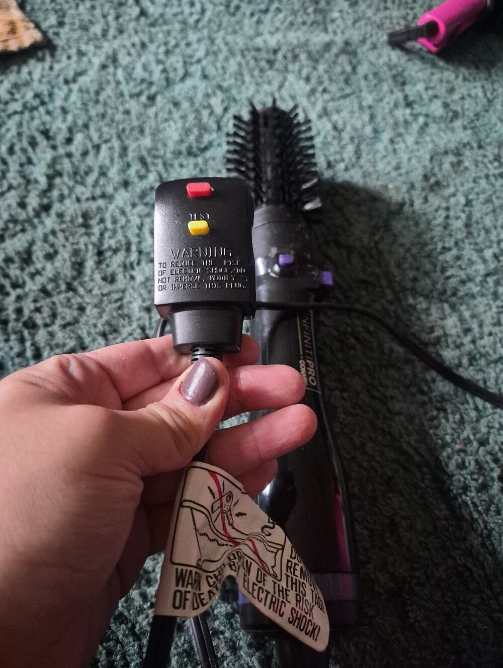 InfinitiPro By Conair Spin Air Rotating Styler